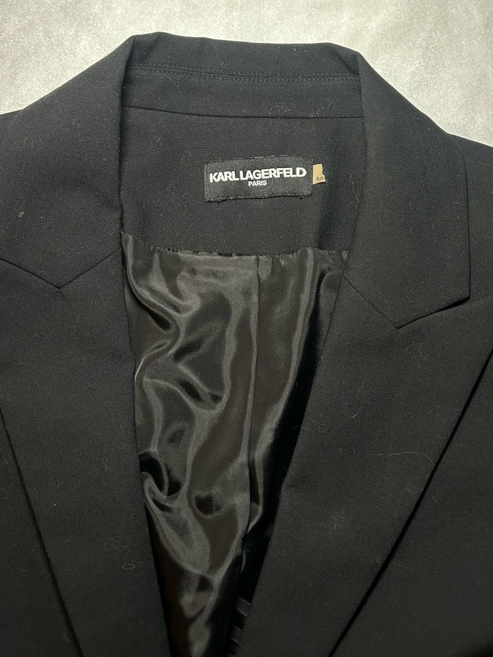 blazer - Picture 3 of 3